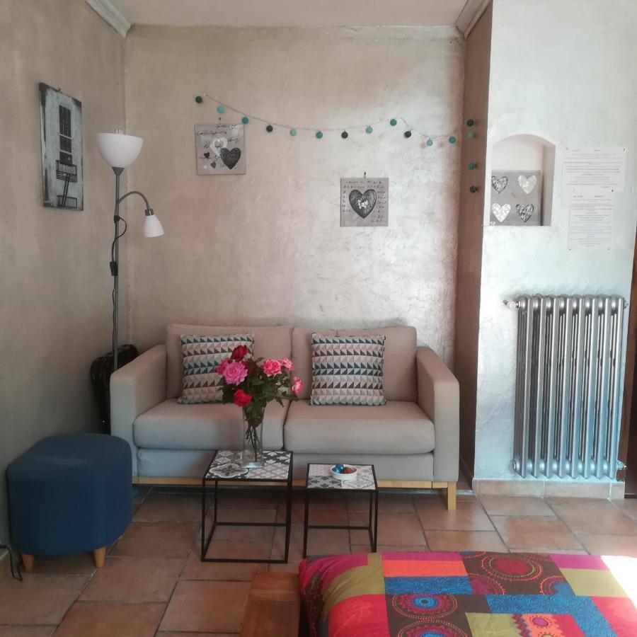Appartements Dans Villa Privee Avec Piscine, Jardin, Parking Clos, Wifi, Climatisation Мерёй Экстерьер фото